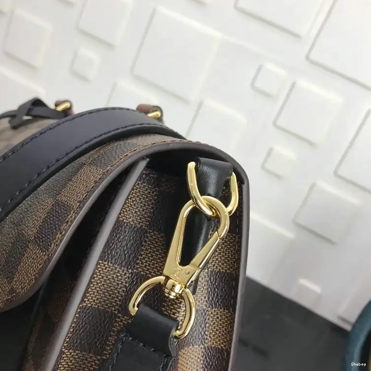 Bags 208B570047 LV 0603